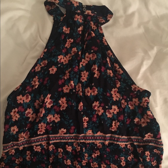 Free People inspired patterned halter blouse - Picture 2 of 3